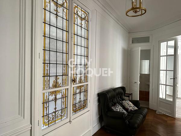 PARIS XVI, Auteuil, familial 2 chambres 131m2 meublé