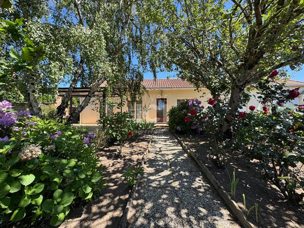 Maison Sainte luce sur loire 7 pièce(s) 270 m2