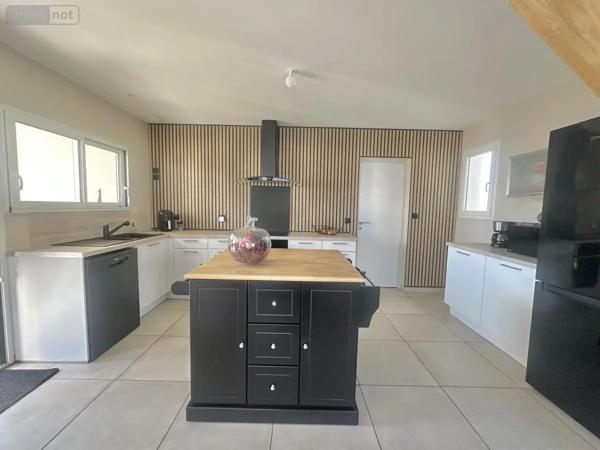 Achat - Maison Parentis-en-Born 40160 8 pièces 139 m 2 495 m 2
