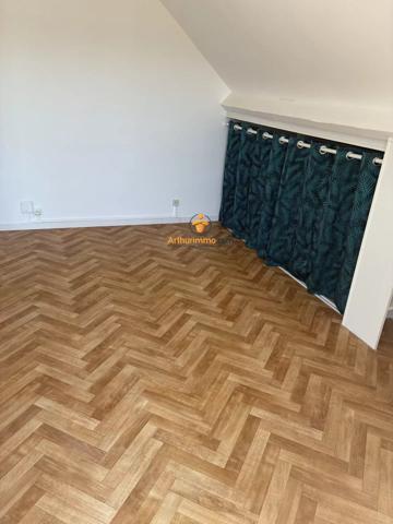 Location                                                      Appartement
                        
                     4 pièces                      72 m2                     à Idron