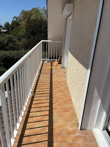 Location                                                      Appartement
                        
                     4 pièces                      72 m2                     à Idron