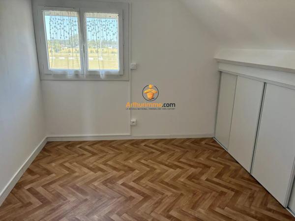 Location                                                      Appartement
                        
                     4 pièces                      72 m2                     à Idron