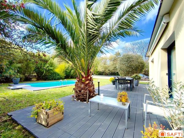 Maison lumineuse avec piscine et proche commodités