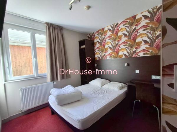 Immeuble à vendre 23 pièces de 645 m²
