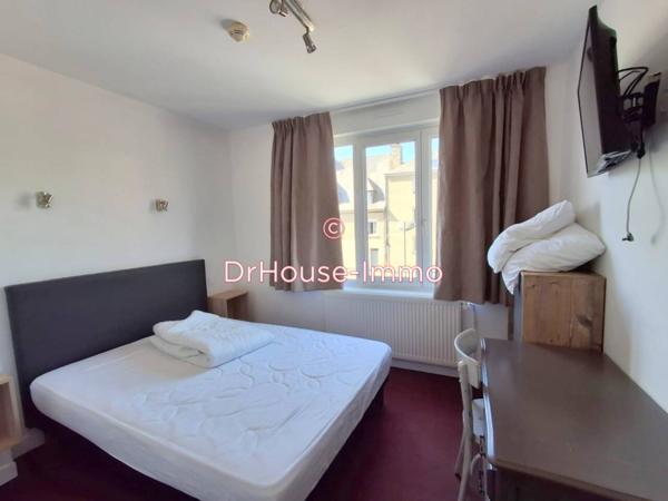 Immeuble à vendre 23 pièces de 645 m²