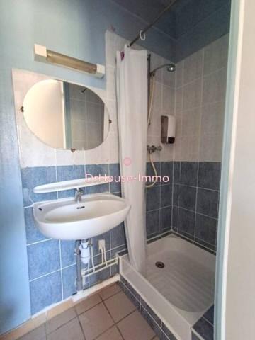 Immeuble à vendre 23 pièces de 645 m²