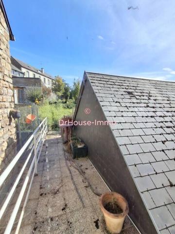 Immeuble à vendre 23 pièces de 645 m²