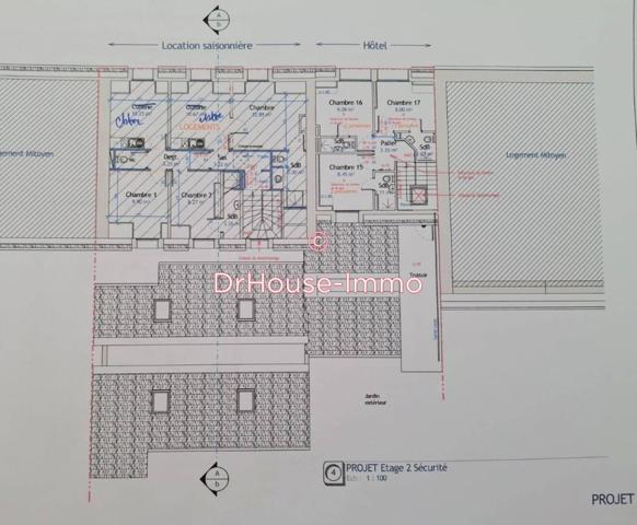 Immeuble à vendre 23 pièces de 645 m²