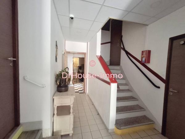 Immeuble à vendre 23 pièces de 645 m²
