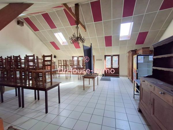 Immeuble à vendre 23 pièces de 645 m²