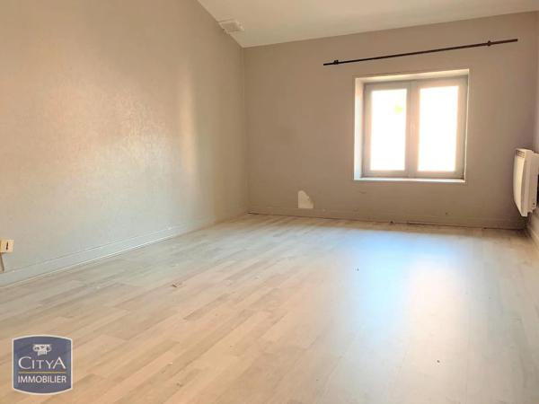 Appartement à louer 2 pièces 25.7m² Mâcon (71000)