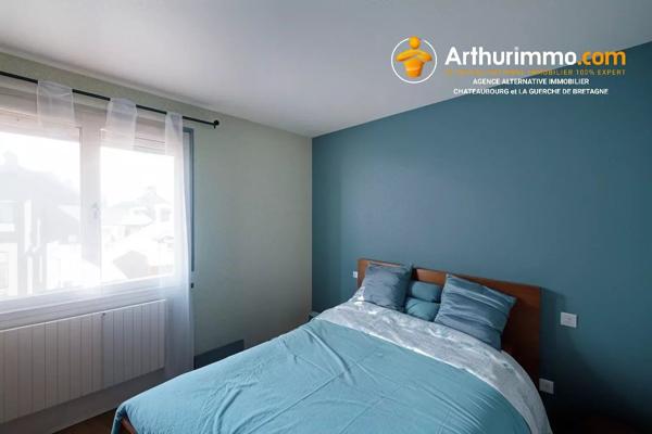 Vente                                                      Maison
                        
                     7 pièces                      139 m2                     à Châteaubourg