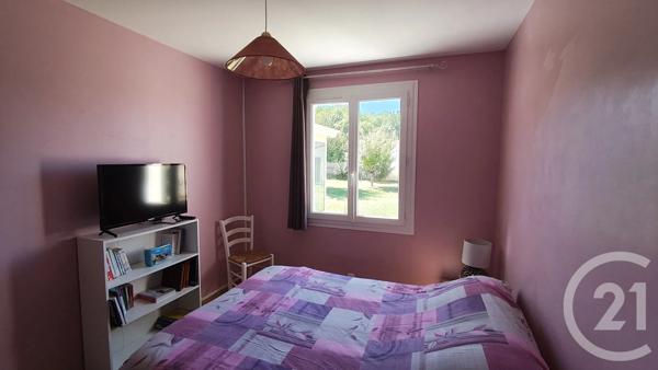 Maison à vendre  4 pièces - 91 m 2   SAINTES  - 17
