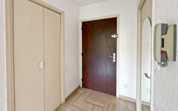 Appartement à louer    1 pièce •  Antibes