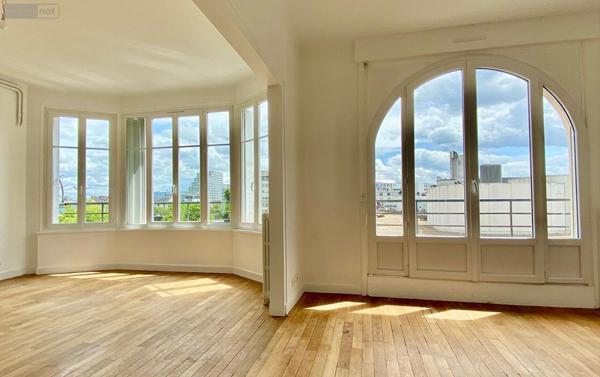 Appartement à vendre à Rennes en Ille-et-Vilaine (35000), ref : 048-V1182M