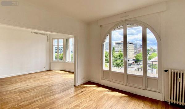 Appartement à vendre à Rennes en Ille-et-Vilaine (35000), ref : 048-V1182M