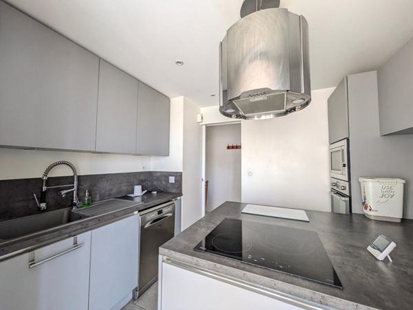 A VENDRE MARSEILLE 13004 CHARTREUX ST JUST BEAUREGARD APPARTEMENT TYPE 4 T4 4 PIECES BALCON CAVE PARKING JARDIN