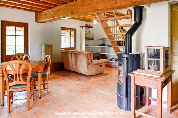 Magnifique propriété sur env 15 hectares avec gite proche Saint Germain du Bois