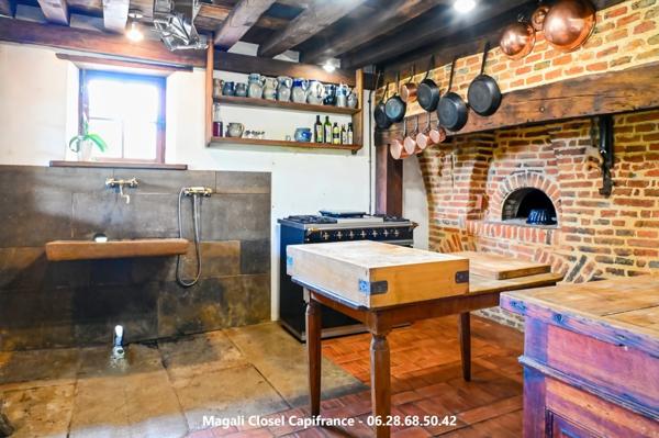 Magnifique propriété sur env 15 hectares avec gite proche Saint Germain du Bois