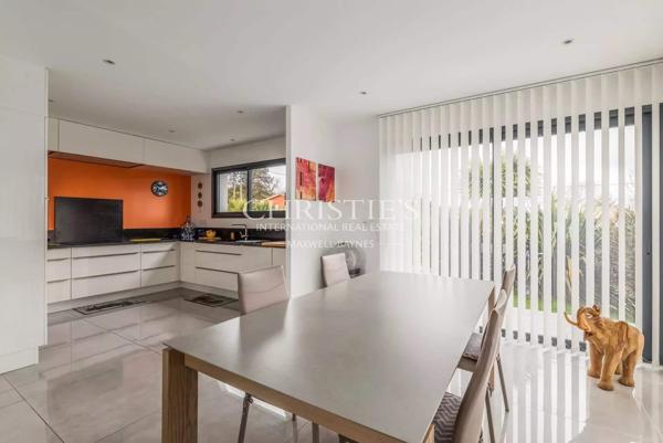 Camblanes-et-Meynac – Maison contemporaine avec vues sur les vignes, aux portes de Bordeaux