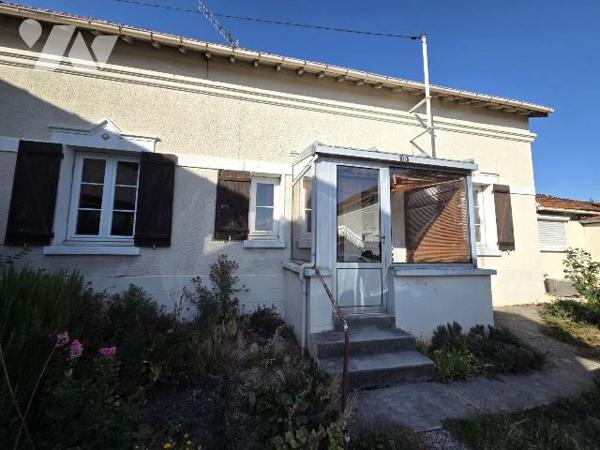 VAILLY-SUR-AISNE : CHARMANTE MAISON AVEC JARDIN

Venez découvrir cette maison construite en p...