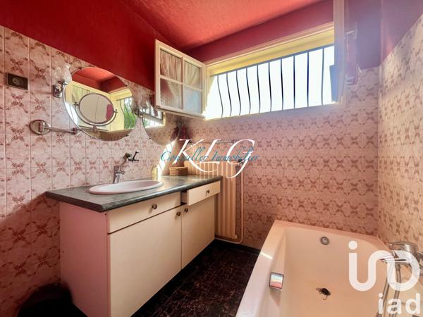 House for sale 5 rooms 90 m² Jouy