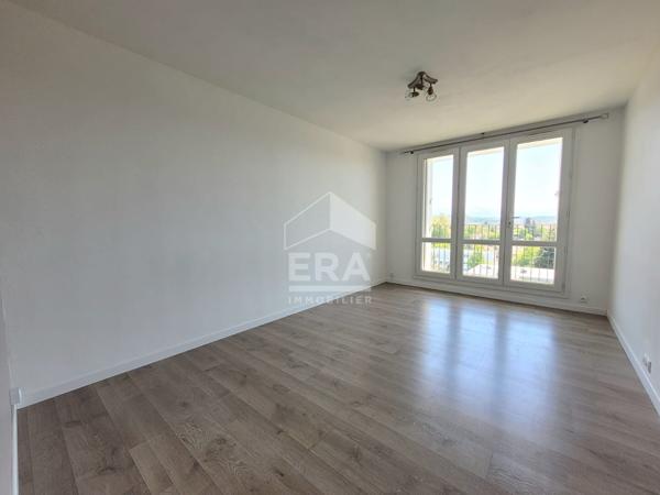 Pau Université : Appartement T2 rénové de 50 m² avec balcon