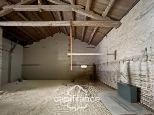 Corps de ferme exceptionnel – Dépendances + potentiel énorme – 20 min Dijon