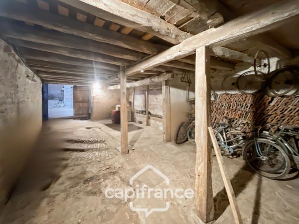 Corps de ferme exceptionnel – Dépendances + potentiel énorme – 20 min Dijon