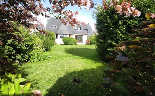 Maison à vendre    6 pièces •  Douarnenez