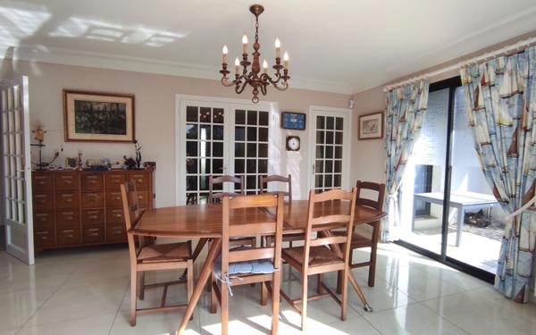 Maison à vendre    6 pièces •  Douarnenez