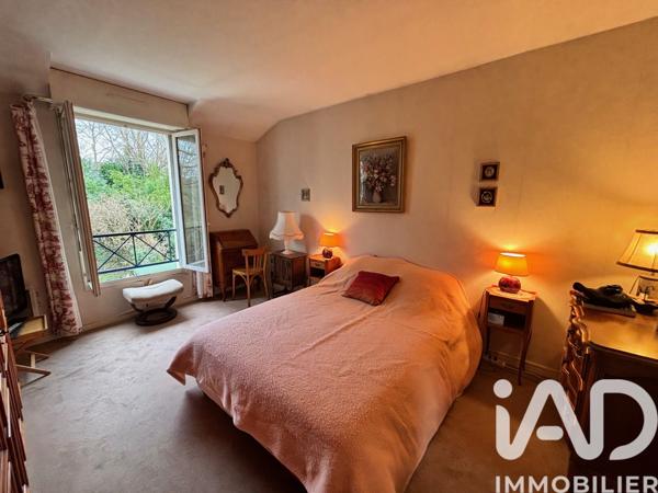Maison à vendre 7 pièces 159 m² Le Chesnay-Rocquencourt
