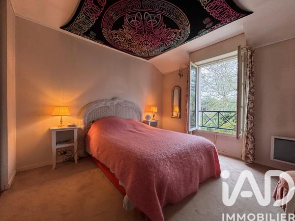 Maison à vendre 7 pièces 159 m² Le Chesnay-Rocquencourt