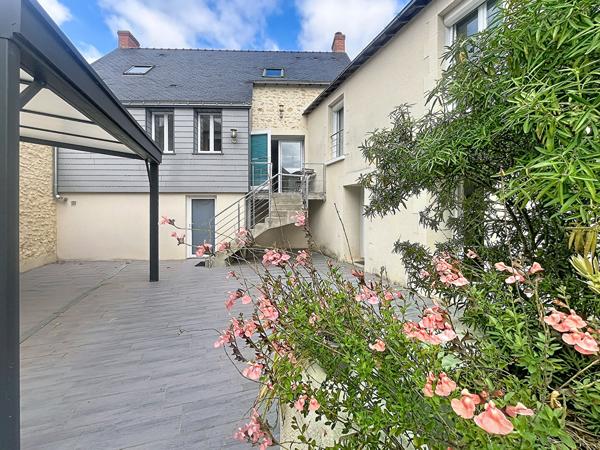 Maison ancienne à vendre à Thouarcé - 3 chambres - Jardin clos, proche des commodités