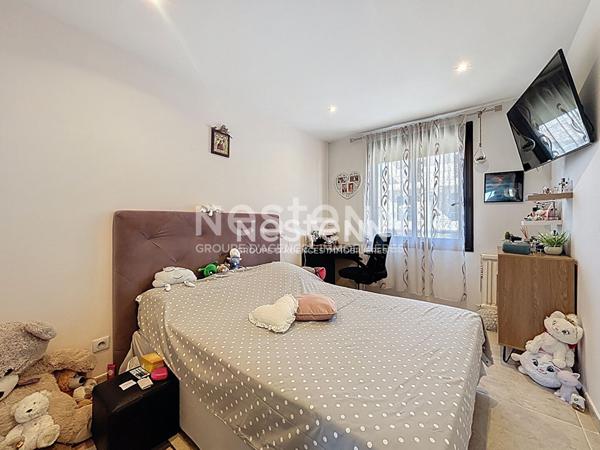 Golfe-Juan - 4 P - 76 m² - Traversant - Garage - Cave - Centre Ville