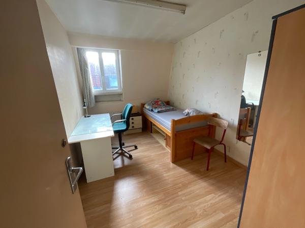 IMMEUBLE ou MAISON 5 CHAMBRES AVEC JARDIN