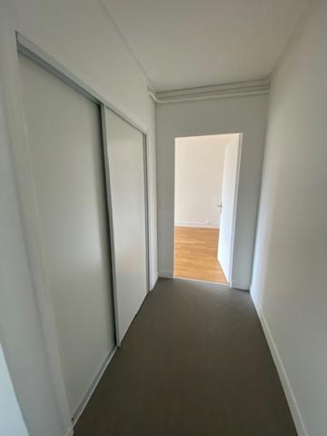 Appartement
                                                                                                                                                                                                                                                                                                                        3 pièce(s)                                                                                                                                                                                                          2 chambre(s)                                                                                                                                                                                                          68.32  m²