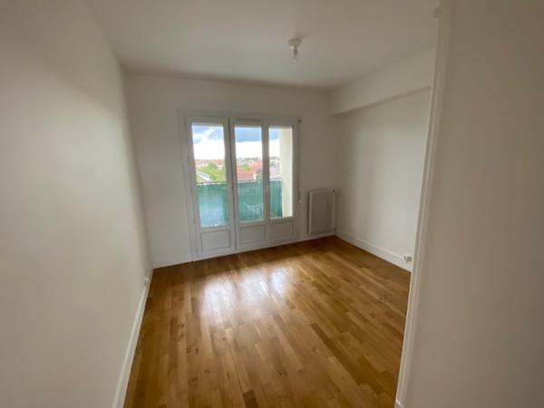 Appartement
                                                                                                                                                                                                                                                                                                                        3 pièce(s)                                                                                                                                                                                                          2 chambre(s)                                                                                                                                                                                                          68.32  m²