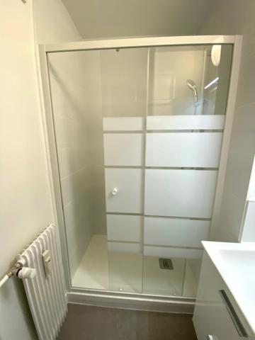 Appartement
                                                                                                                                                                                                                                                                                                                        3 pièce(s)                                                                                                                                                                                                          2 chambre(s)                                                                                                                                                                                                          68.32  m²