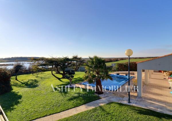 A VENDRE MAISON VUE MER