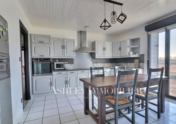 A VENDRE MAISON VUE MER