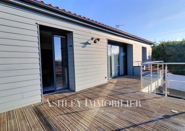 A VENDRE MAISON VUE MER