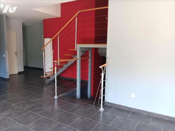 GRANDE MAISON DE 217 m² VIVABLE DE PLAIN-PIED