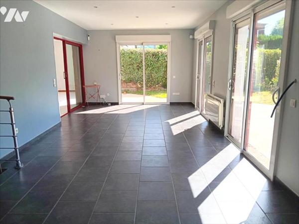 GRANDE MAISON DE 217 m² VIVABLE DE PLAIN-PIED