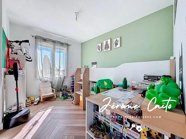 Maison Nimes 4 pièce(s) 83 m2 + garage