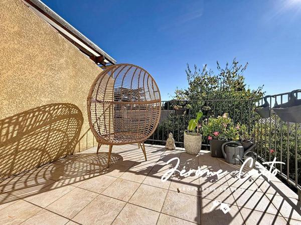 Maison Nimes 4 pièce(s) 83 m2 + garage