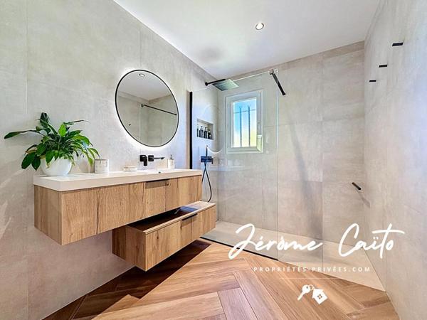 Maison Nimes 4 pièce(s) 83 m2 + garage