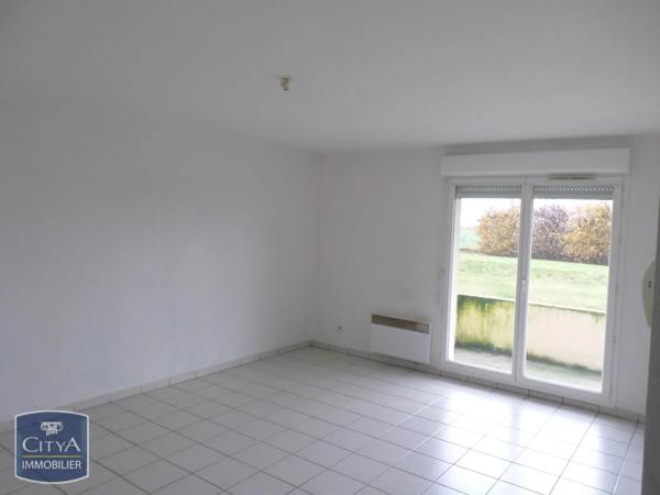 Appartement à louer 2 pièces 48.65m² Montigny-en-Gohelle (62640)