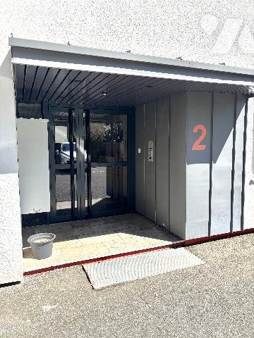 5 MN. GARE DE CHARTRES, BEAU 5 PIECES 92.26m² CARREZ TRES LUMINEUX - EXPO EST OUEST