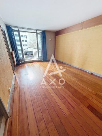 Grand studio de 37 m² avec balcon